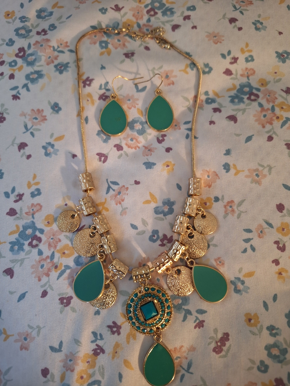 Gold Plated Necklace and Earrings Set with Teal Drops And Blue Sea Shell Also